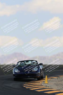 media/May-20-2023-SCCA SD (Sat) [[27fa1472d4]]/4-Novice Group/Session 3 (Turn 12)/